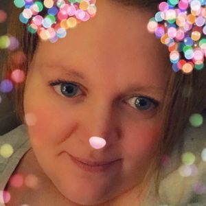 Meet your Posher, Corrinne